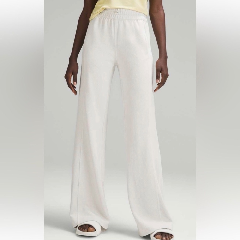 Lululemon Ribbed Softstreme High Rise Pants 32.5”